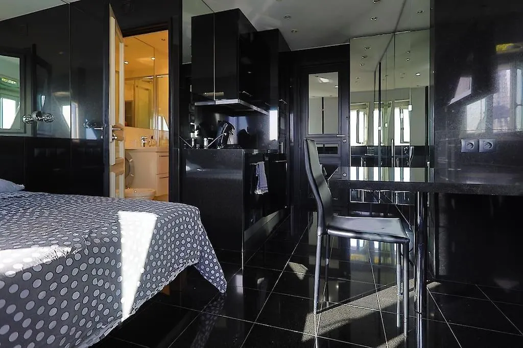 Studio De Luxe Paris 0*,